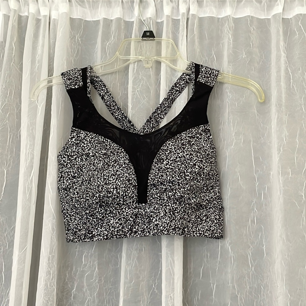Lululemon Sports Bra M